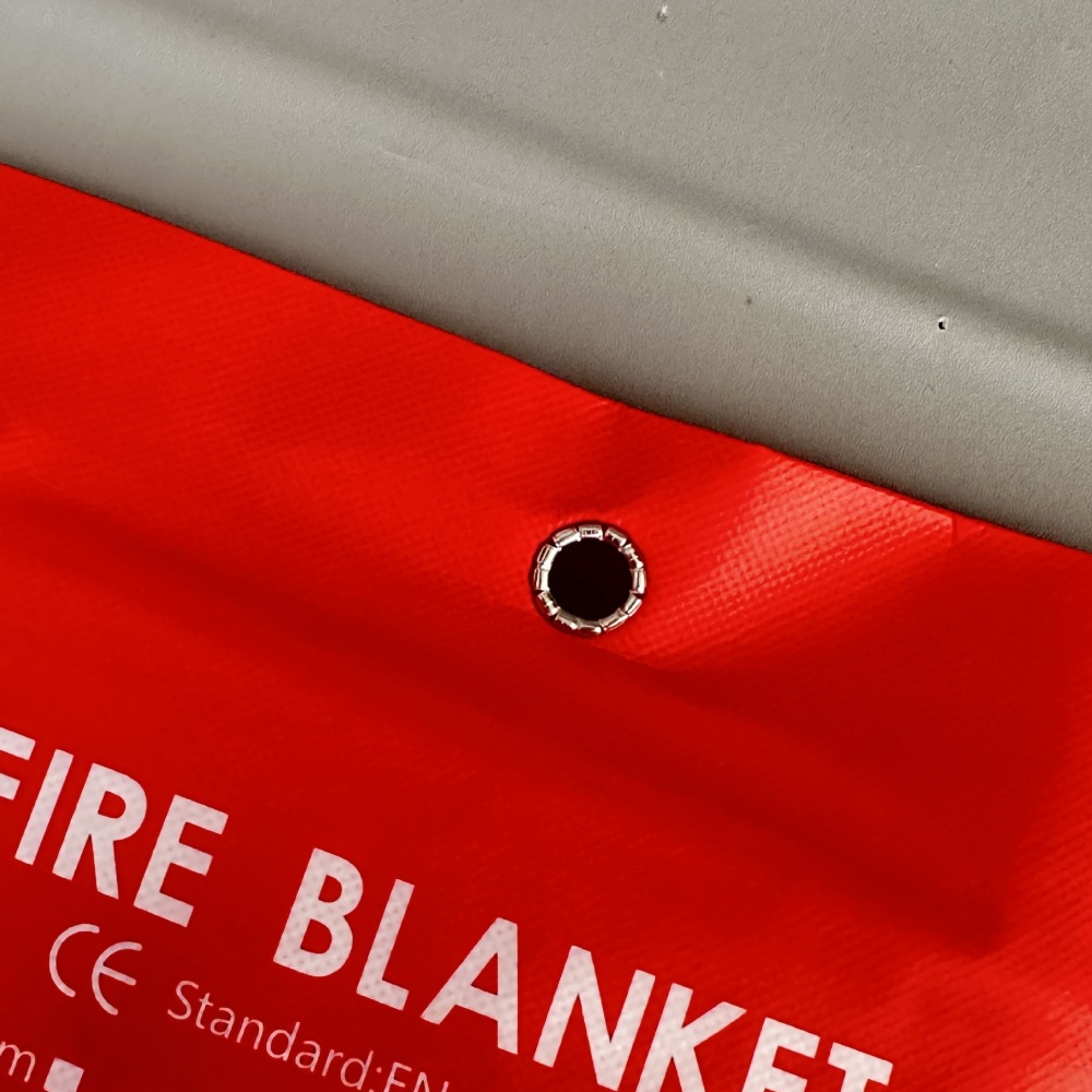 ผ้าห่มกันไฟแบบพกพา ผ้าใยแก้วเพ - Fire Blanket Kitchen บทวิจารณ์และราคา